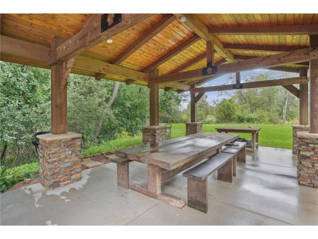 227 Rivercrest Drive, Hudson, WI 54016