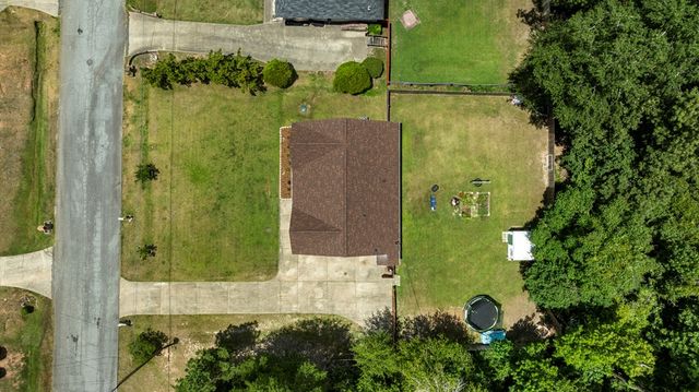 6735 Aldora Drive, Columbus, GA 31907