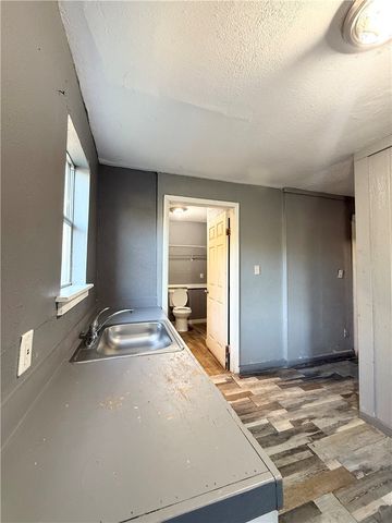 512 14th St, Corpus Christi, TX 78401