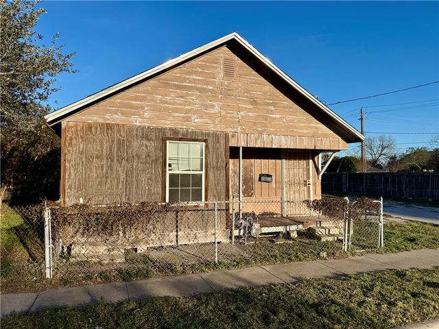 512 14th St, Corpus Christi, TX 78401