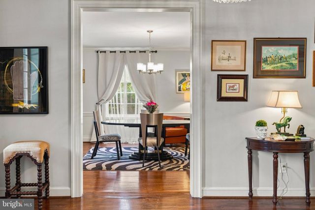 10 W LAKE AVE, Baltimore, MD 21210