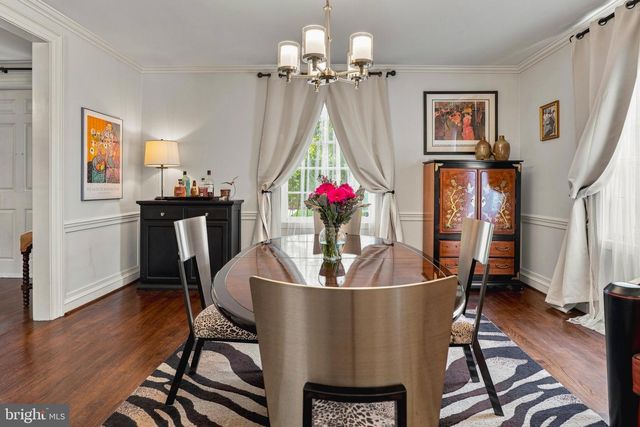 10 W LAKE AVE, Baltimore, MD 21210