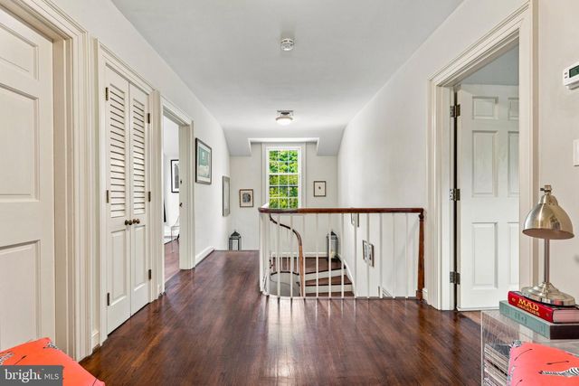 10 W LAKE AVE, Baltimore, MD 21210
