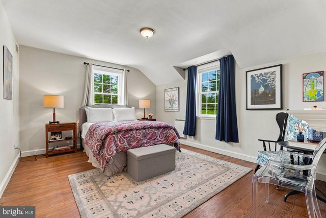 10 W LAKE AVE, Baltimore, MD 21210