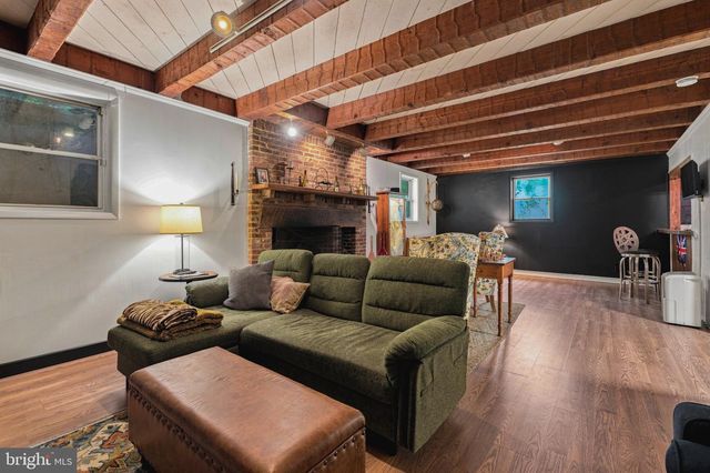 10 W LAKE AVE, Baltimore, MD 21210