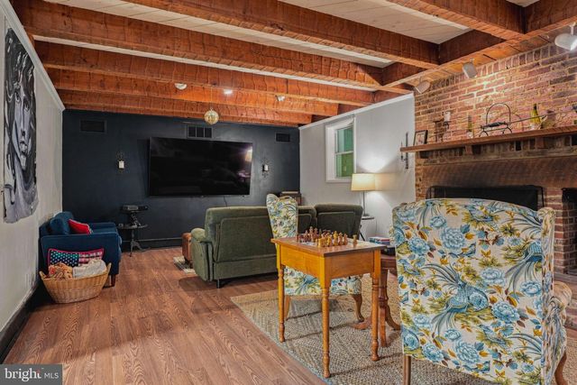 10 W LAKE AVE, Baltimore, MD 21210
