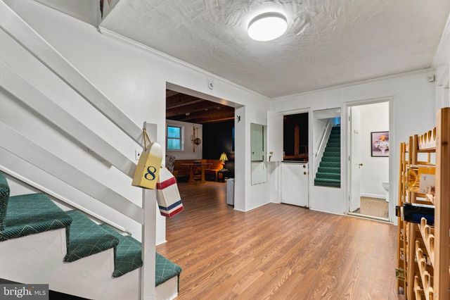 10 W LAKE AVE, Baltimore, MD 21210