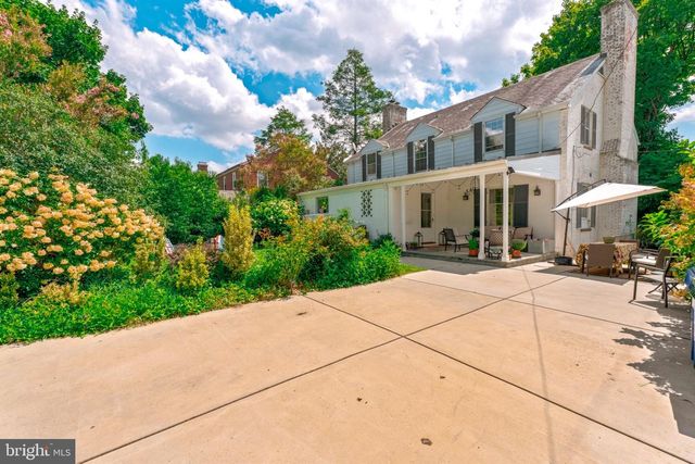 10 W LAKE AVE, Baltimore, MD 21210