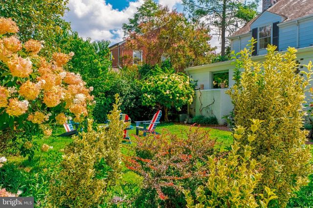 10 W LAKE AVE, Baltimore, MD 21210