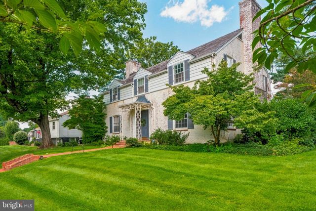 10 W LAKE AVE, Baltimore, MD 21210