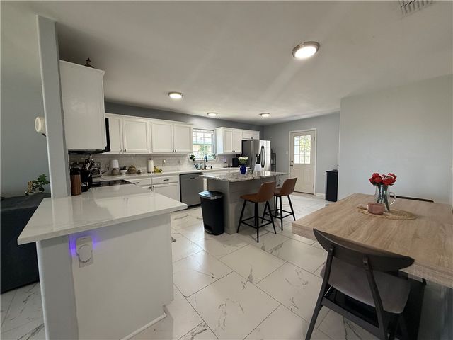 2034 Sunnycrest St, Corpus Christi, TX 78418