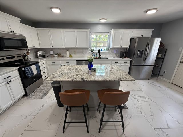 2034 Sunnycrest St, Corpus Christi, TX 78418
