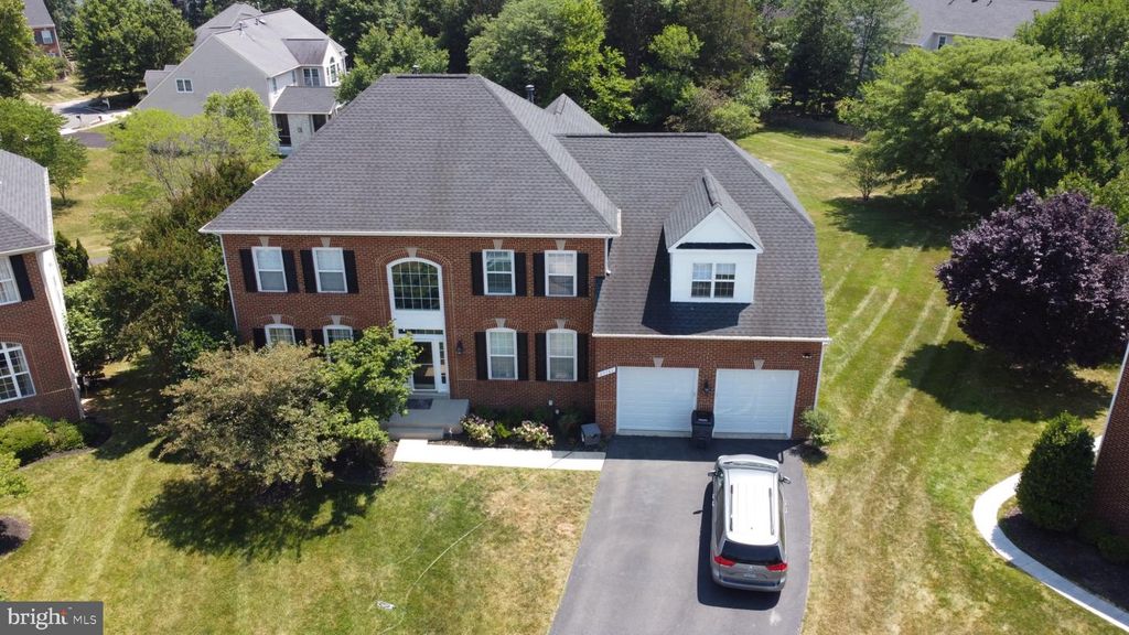 25783 FENIAN CT, Chantilly, VA 20152