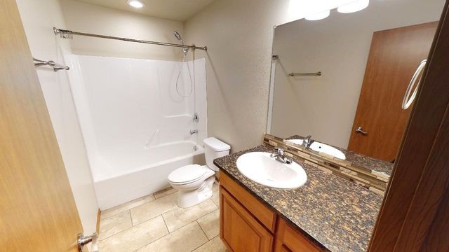 6206 E 7th Ln, Spokane Valley, WA 99212