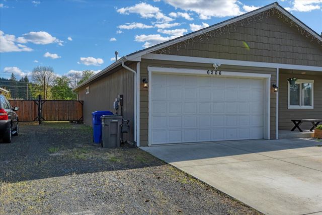 6206 E 7th Ln, Spokane Valley, WA 99212