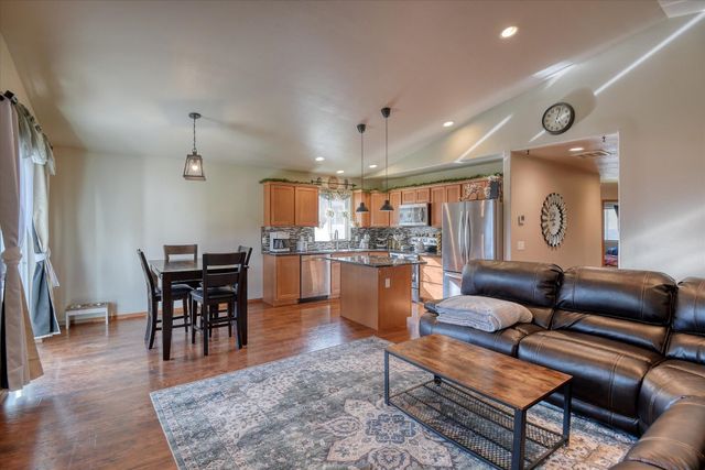6206 E 7th Ln, Spokane Valley, WA 99212