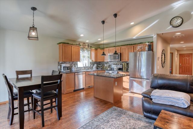 6206 E 7th Ln, Spokane Valley, WA 99212