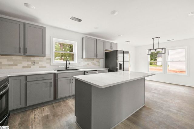 706 Laurel Street, Honea Path, SC 29654