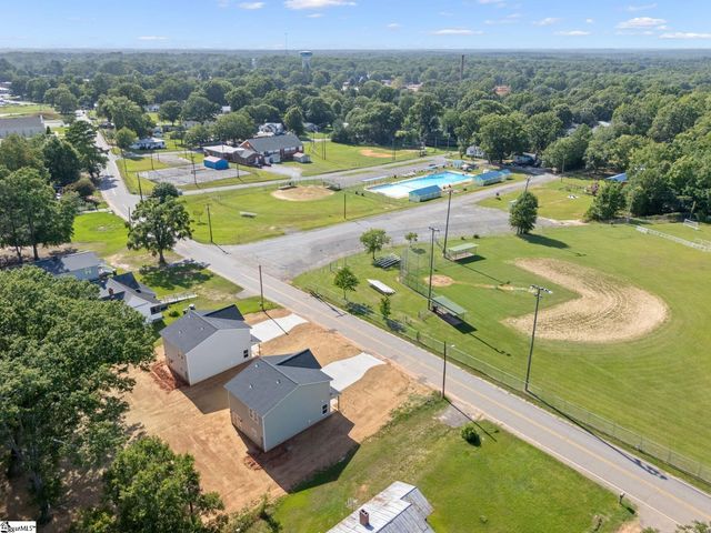 706 Laurel Street, Honea Path, SC 29654