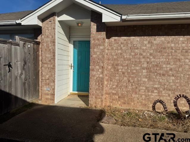 1112 Woodlands Park Drive, Lindale, TX 75771