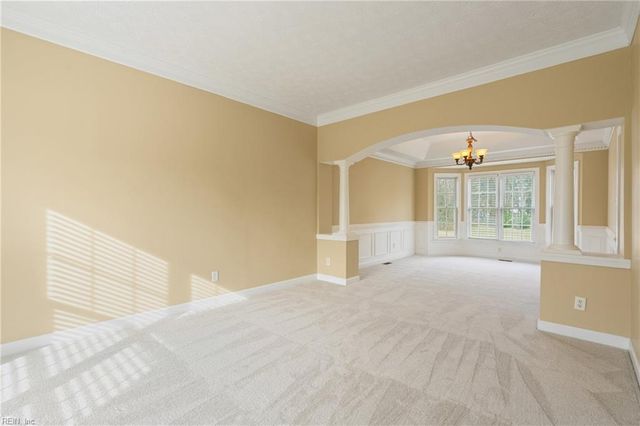 8 Wornom Farm RD, Poquoson, VA 23662