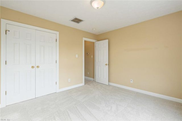 8 Wornom Farm RD, Poquoson, VA 23662