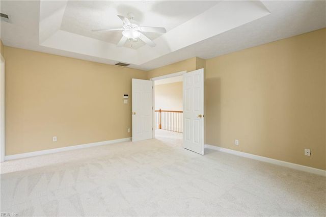 8 Wornom Farm RD, Poquoson, VA 23662