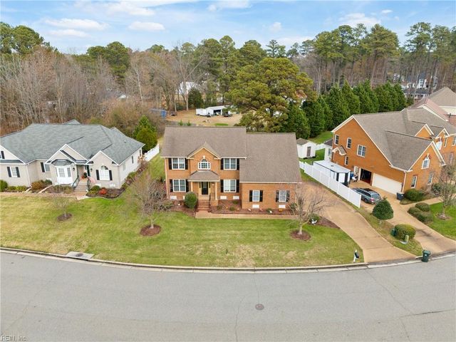 8 Wornom Farm RD, Poquoson, VA 23662