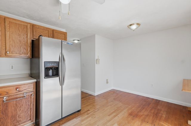 60 Liberty Street 2, Lowell, MA 01851