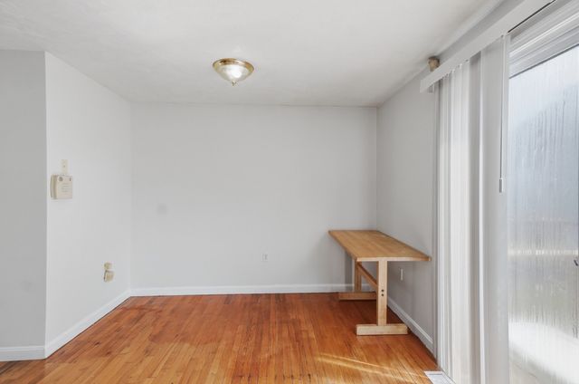 60 Liberty Street 2, Lowell, MA 01851