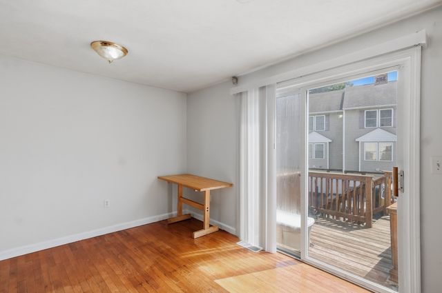 60 Liberty Street 2, Lowell, MA 01851