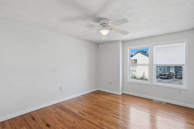 60 Liberty Street 2, Lowell, MA 01851