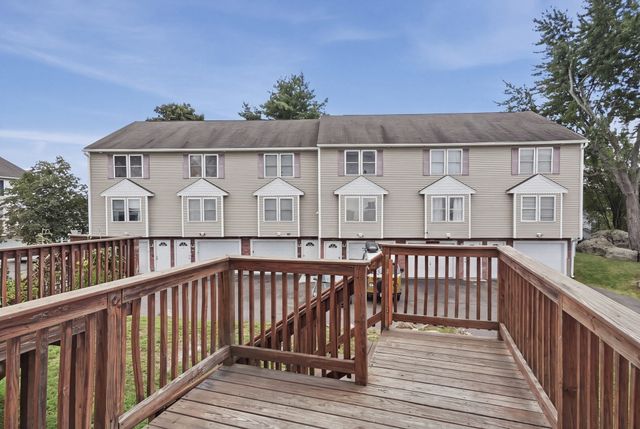 60 Liberty Street 2, Lowell, MA 01851