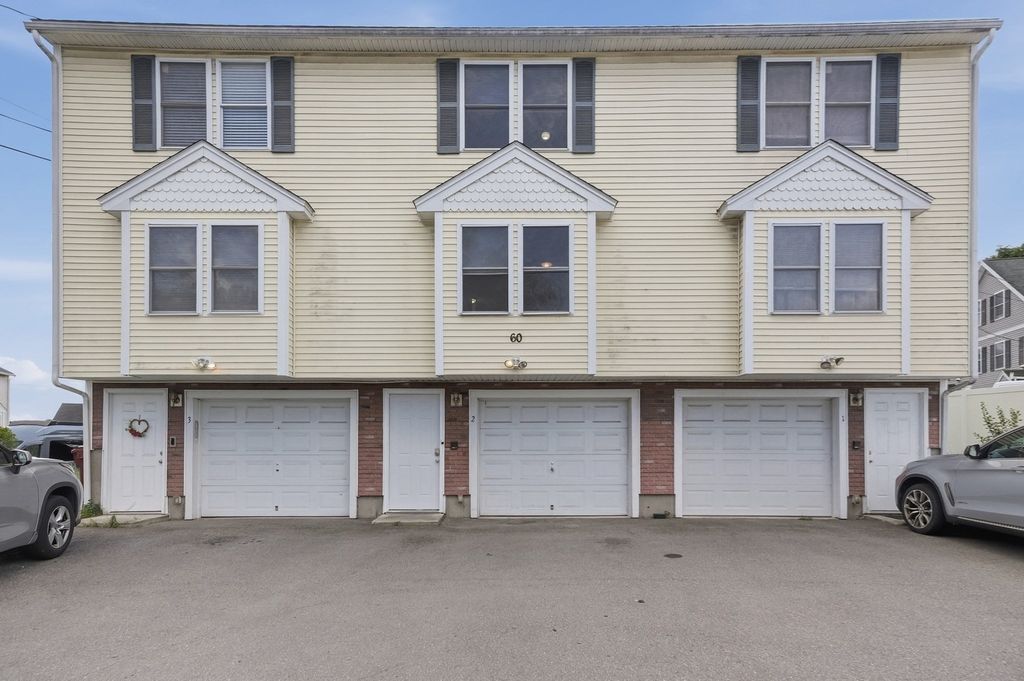 60 Liberty Street 2, Lowell, MA 01851
