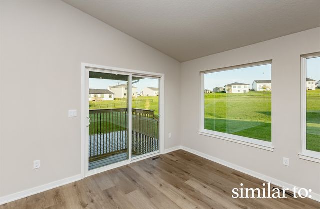 16318 Ironwood Lane, Urbandale, IA 50323