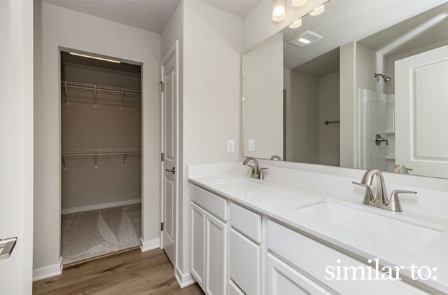 16318 Ironwood Lane, Urbandale, IA 50323