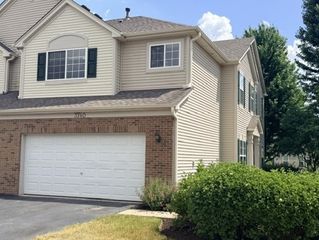 3740 Pope Court 740-4, Plano, IL 60545