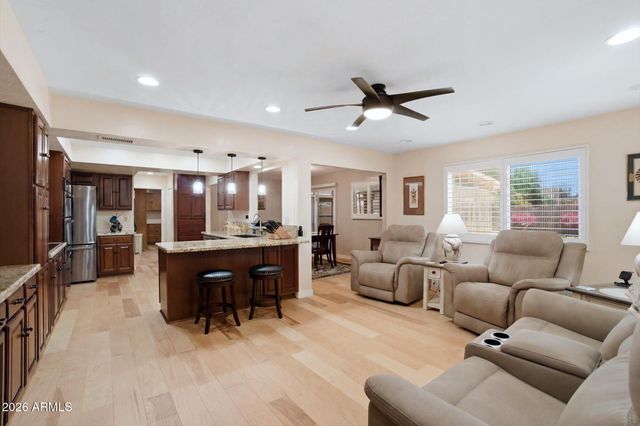 13422 W ASHWOOD Drive, Sun City West, AZ 85375