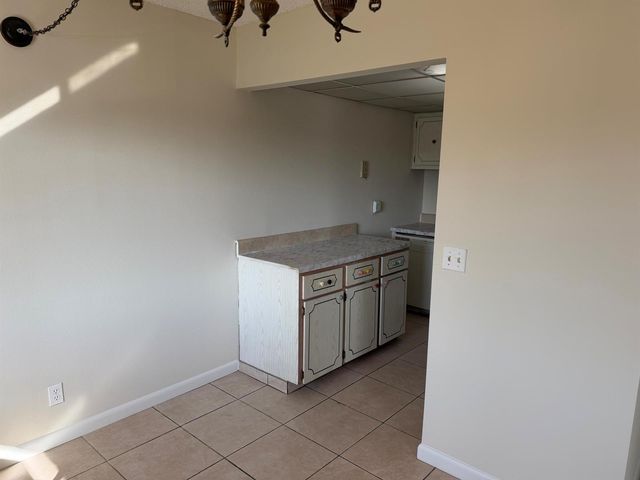 500 W Village Green Circle W 212, Palm Springs, FL 33461