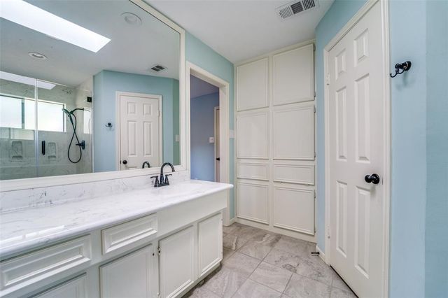 226 Squires Bend, Stafford, TX 77477