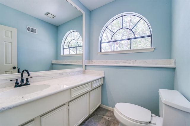 226 Squires Bend, Stafford, TX 77477