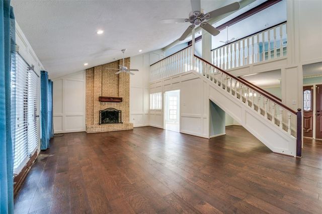 226 Squires Bend, Stafford, TX 77477