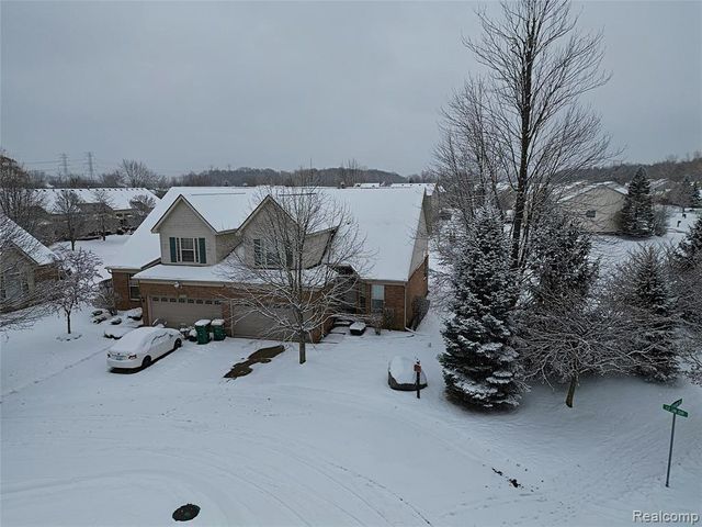 42759 Leon Drive 155, Belleville, MI 48111