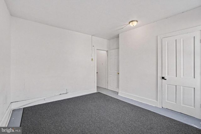 406 E WICONISCO AVE, Tower City, PA 17980