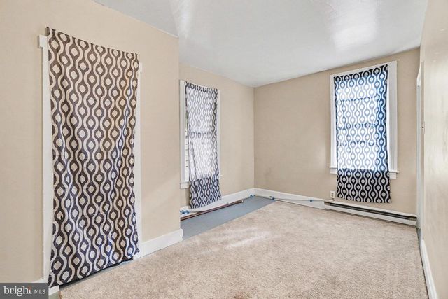 406 E WICONISCO AVE, Tower City, PA 17980