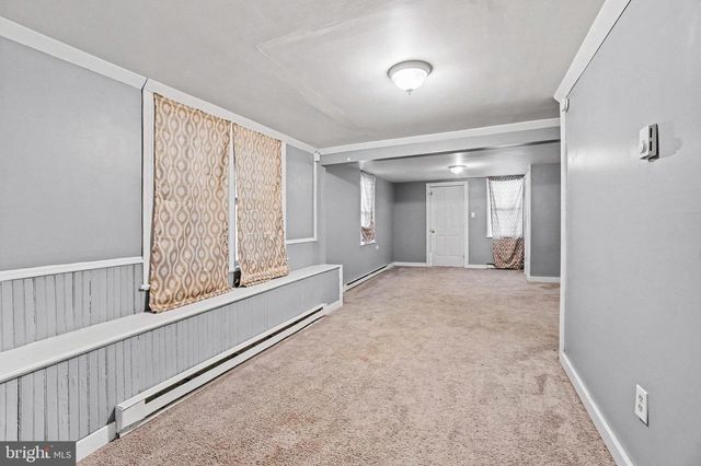 406 E WICONISCO AVE, Tower City, PA 17980