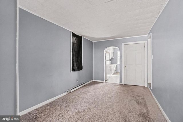 406 E WICONISCO AVE, Tower City, PA 17980