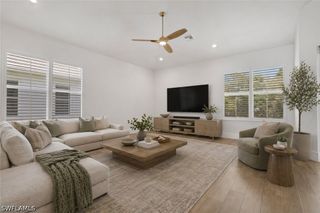 6391 Old Mahogany CT, Naples, FL 34109