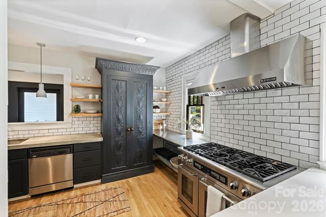 1720 Thomas Avenue, Charlotte, NC 28205