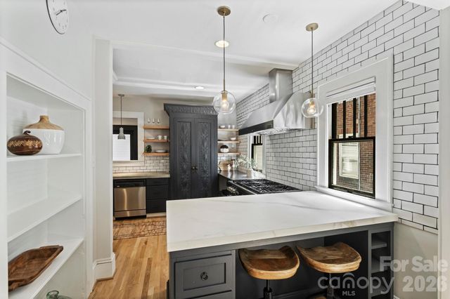 1720 Thomas Avenue, Charlotte, NC 28205